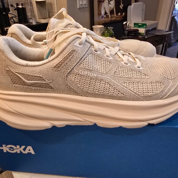 Hoka One One Vibrant Bloom U CLIFTON ONE9 BP - ALABASTER / CIELO BLUE Men's 13 - Picture 5 of 13